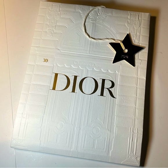 Authentic DIOR Star & Bag anniversary - Picture 3 of 3